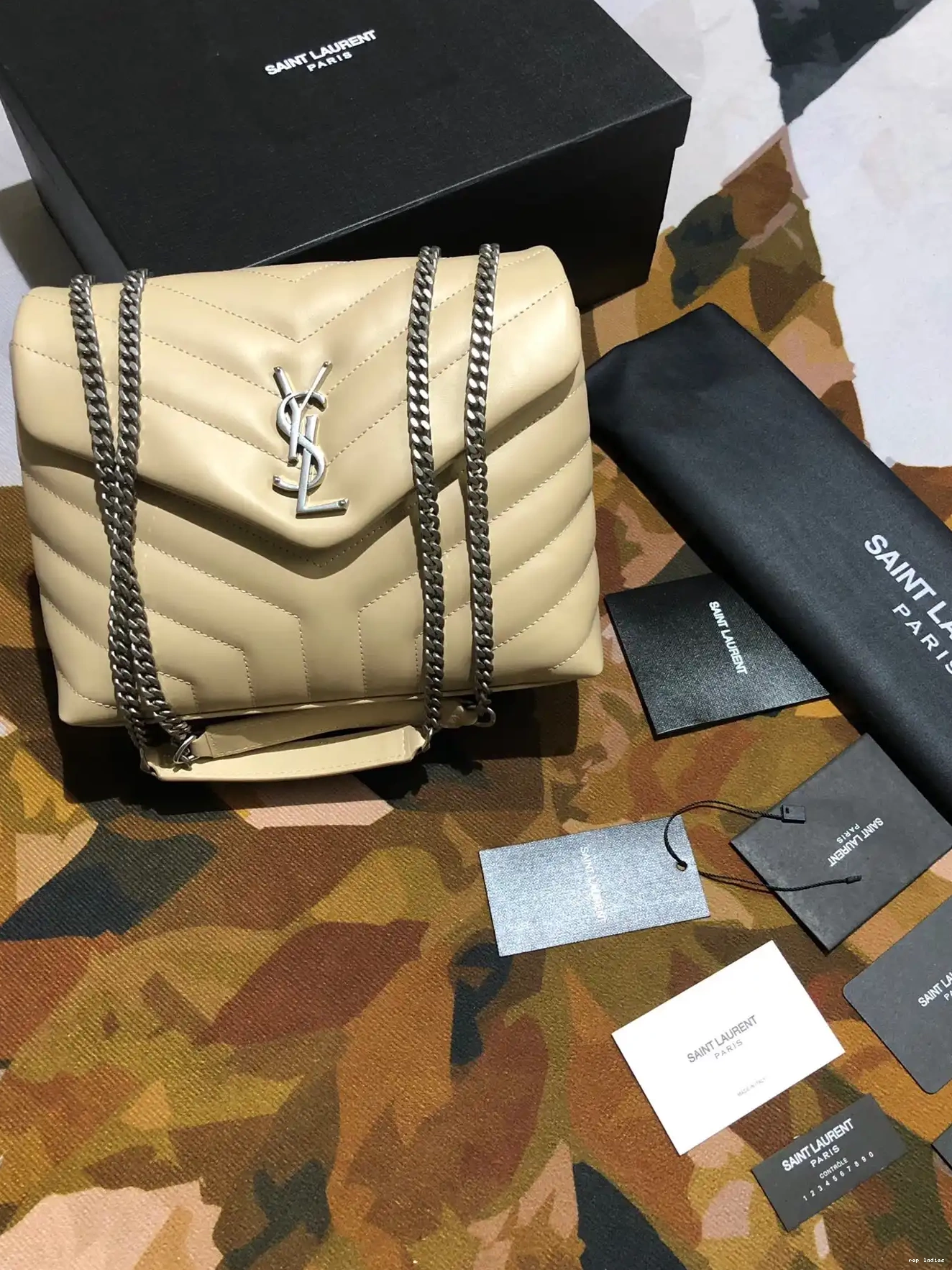 Rep ladies REP YSL SMALL LOULOU 0521
